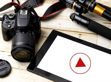 株式会社Wealth On ★ランチ代の補助あり◎
ヘルシーで美味しいランチ(お弁当)が
100～200円で食べられます◎
しかも社内まで届けてくれる！