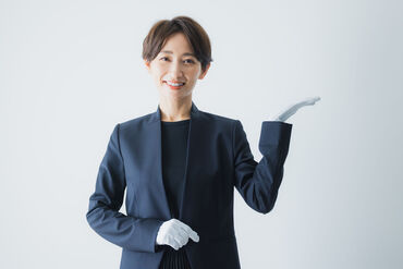 ≪20～60代の女性スタッフ活躍中♪≫
先輩スタッフの多くが未経験からのスタート◎
葬儀の知識などは不要です！
※イメージ