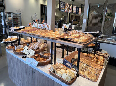 アールベイカー錦が丘店　※2025年11月28日オープン ≪5:00から勤務可能な方歓迎！≫
オープニングスタッフ募集！
サポートもしっかり受けられるから、未経験の方でも安心です！