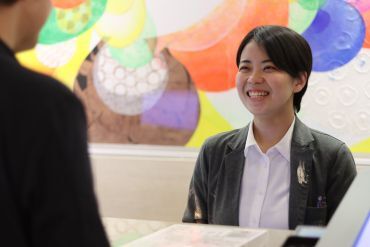 1年以上勤務可能な方、
フルパート・フリーターの方を優先しております。