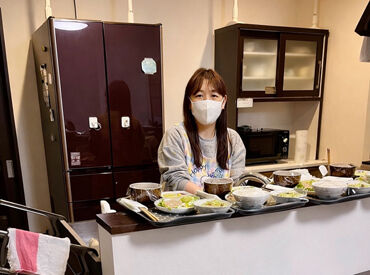 ≪掃除・食事の準備など★≫
資格や経験は一切不要なので、
はじめての方も安心して始められます◎
※イメージ画像