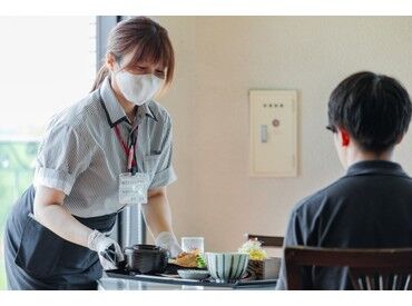 株式会社児玉カントリー倶楽部 未経験歓迎！自然豊かなゴルフ場レストランで働きませんか？
穏やかなお客様が多く、ゆとりを持って接客できる環境です♪