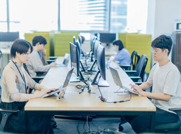 キレイで快適なオフィス★
フリースペースもたくさんあって休憩中はしっかりリフレッシュできます◎
コーヒーも無料で飲み放題♪