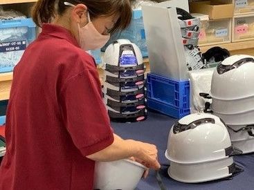 株式会社トーヨーセーフティー 40代スタッフ活躍中！
シンプル・モクモク作業で人見知りさんも安心してお仕事ができます♪