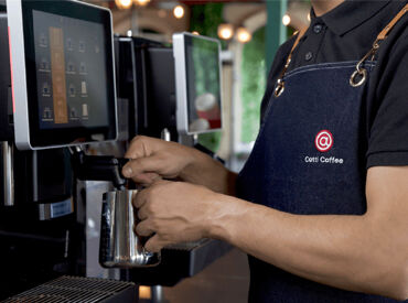 ▼無料のまかないあり！
勤務時は…飲みたい時に
自由にコーヒーを飲むことができます♪