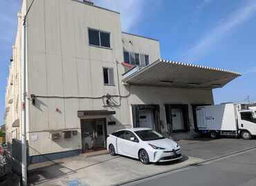 Wワークの方も歓迎◎
午前は別で勤務して休憩してから
夜勤のお仕事というスタイルもOKです！
ご応募お待ちしております！