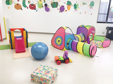 あくまでも先生のサポート中心だから
特別な知識・経験がなくても大丈夫♪
※写真は別拠点のものです