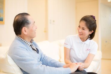株式会社ポピンズファミリーケア　シルバーケアサービス部（エリア：名古屋市西区） メインはお客様とのコミュニケーション★
やりがいのあるお仕事です！
