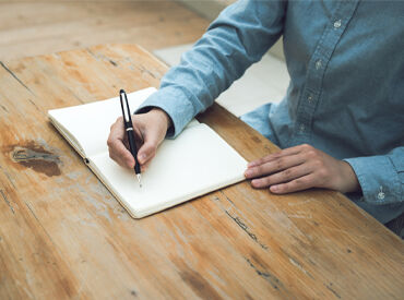 【通勤ラクラク♪】
車・バイク・自転車通勤OK!
さらに無料駐車(輪)場も完備しています★
※画像はイメージ