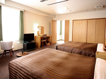 少しでも興味がわいた方は、
職場見学だけでもお気軽にお問い合わせください♪