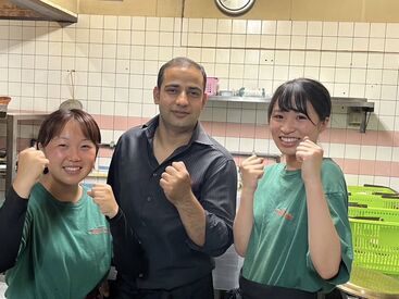 週1日/1日2.5h～OKなので、
自分のライフスタイルに合わせて働けますよ♪
学校や副業、家事などの両立にオススメ★