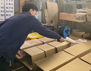 株式会社エフプロセス（田原本工場） 夏場など汗を流す作業になるので
「学生時代は運動部で頑張ってました！」
なんて方は活かしてバリバリ活躍できます♪