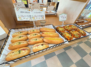 ≪シフトはとっても柔軟≫
週2日～週末メインもOK！
「扶養内で働きたい」など
あなたの希望に合わせて働ける◎