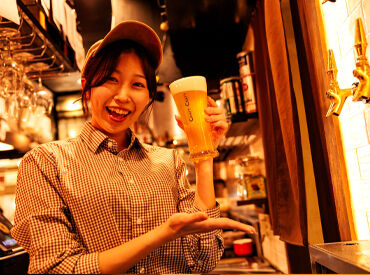 赤バル レッツェ 赤羽店 （赤バル RETZE） お客様との会話も楽しさの一つ★
「何がオススメ？」「今日もありがとう！」と
自然とコミュニケーションスキルも身に付きます♪