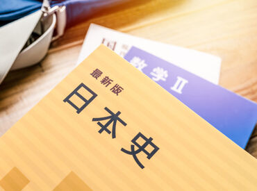 ＼おしゃれ自由♪／
髪色やピアスネイルなど自由！
おしゃれを我慢せず、楽しく働けます！