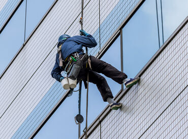 ケーワングリフィン株式会社 