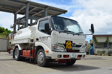 株式会社浦西石油 日曜は固定＋土曜も隔週でお休み♪
友人や家族とも予定を合わせやすいから私生活も充実◎