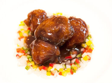 面接は気軽に雑談感覚で実施♪
志望動機やシフト希望などを伺います◎
友達と一緒に面接を受けることもできますよ★