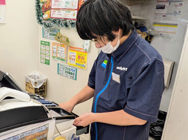 有給休暇はアルバイト全員に付与◎
健康診断支援＆社員登用制度も充実しています！