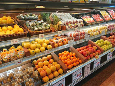 「接客は初めてでちょっと不安…」そんな方でも大丈夫◎
頼れる先輩がしっかりサポートしますので、ご安心を!