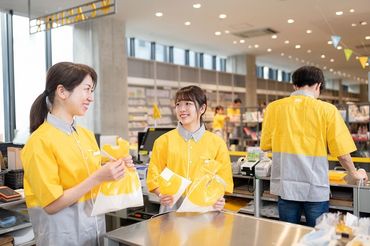 株式会社クロップス・クルー　※勤務地：名古屋市中区栄/Hnd250445 来社不要！WEB応募24時間受付中♪
電話/WEBから応募⇒オンライン面談★
※画像はイメージです