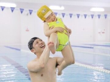 学生さん/フリーターさん/主婦(夫)さんが活躍！
ご自身の都合に合わせてシフトが組めます♪