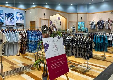 NANTENuraraka　PARCO CITY店 かりゆしウェア専門店"NANTEN uraraka"として
リニューアルオープンした店舗での募集♪