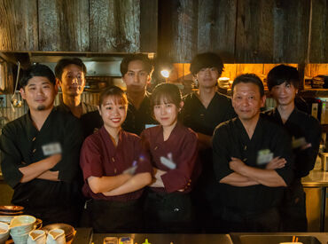 横浜串工房　日吉店 ≪横浜でも大人気の串工房♪≫
髪色自由！ピアスもOK♪
いつも通りで働けるからテンションもUP★
お店の雰囲気も最高です！