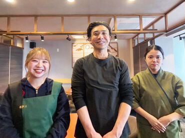 和食処　めいげつ 未経験、ブランクのある方も大歓迎！
慣れるまでは先輩スタッフがしっかりフォローしますので
少しずつ慣れていってくださいね♪