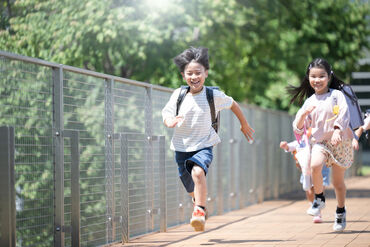 久しぶりにお仕事に復帰された方やシニア世代の方も活躍中です!
気になる方はお気軽にお問い合わせください♪
※画像はイメージ