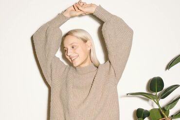 ファッション人材リンク株式会社【FJL】 ﾟ*｡☆ NEWスタッフ募集 ☆。*ﾟ
人気のトレンドアパレルSHOP★
髪色ネイル自由☆彡
社割もあるのでおしゃれも楽しめる♪
