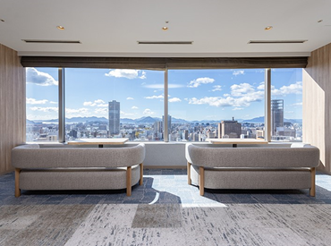 三井ガーデンホテル広島 安定の三井不動産グループでお仕事♪
袋町公園より徒歩3分の好立地☆
交通費あり♪自転車通勤◎