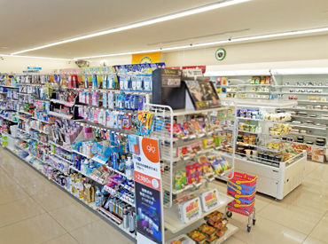 一緒にお店を盛り上げてくれる方を大募集です♪
バイパスも近いので、地元の方以外にも触れ合えるチャンスがたくさんあります◎