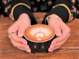 ファッション人材リンク株式会社【FJL】 ﾟ*｡☆ NEWスタッフ募集 ☆。*ﾟ
ノルマなし！資格・経験不問！
未経験から活躍できる◎