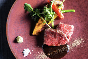 有馬山叢 御所別墅(ありまさんそう ごしょべっしょ) 350年の時を感じさせる、非日常的な空間で働きませんか？
社員のサポートがメインなので未経験の方も大歓迎です。