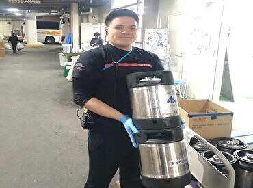 男性スタッフが活躍中！毎年人気のお仕事！
友達と一緒に働く！もOK◎
気になったらすぐ応募をポチッ♪♪