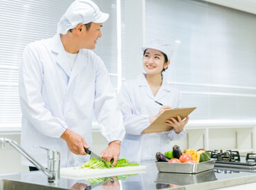 経験不問◎性別問わず幅広く募集中！
『食』を通じて笑顔を育むやりがいのあるお仕事を始めませんか？