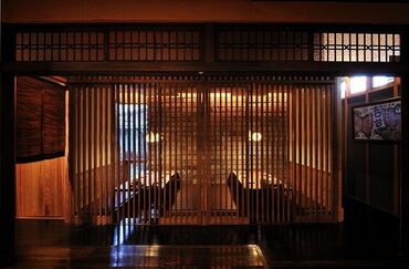 友人＆サークルメンバー同士の応募も◎
『1人で応募するのは不安…』
⇒そんな方は友達と応募してもOK♪