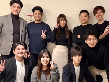 株式会社FIVE CLUV 会社の仲間は23名！！男性6割、女性4割♪
男女ともに活躍中です☆彡