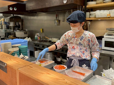 熱海おさかな食堂　御殿場プレミアム・アウトレット店 ☆未経験歓迎☆初バイトの方も大歓迎！
丁寧な研修があるので安心のスタート！