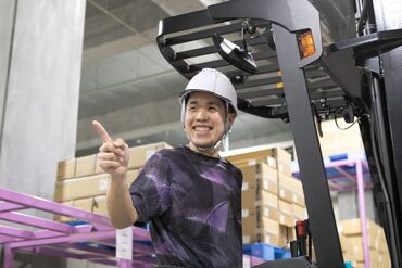 ＼20～60代のスタッフ活躍中／
若手からベテランの方まで在籍◎
先輩たちからの経験談なども聞いて、
スキルアップできます♪