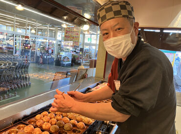 蛸家くるり　大和店 「料理に自信がなくて…」そんな方も歓迎★
未経験の方、地域に根差して働きたい方にぴったり◎
イチから丁寧にサポートします！