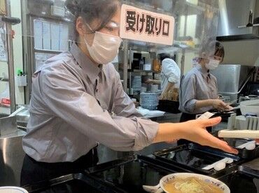 お仕事はイチから教えるので心配いりません！
まずは明るい挨拶から♪
分からないことはすぐに聞ける環境です◎