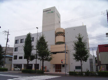 メープルヴィラそよ風 ＼人柄重視の採用です！／
しっかりしたサポート体制で、安心して始められる環境♪
希望の働き方、お気軽にご相談を◎
