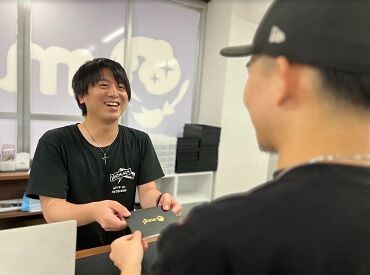 カードショップ magi 柏モディ店 大宮駅・柏駅ともに駅チカ♪交通も便利◎
必須条件は「トレカ好き！」でOK！