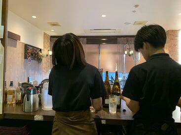 和ダイニングIPPO 学生さんもOK◎
補助で美味しいまかないをおトクにGet！
卒業までの短期もOK♪