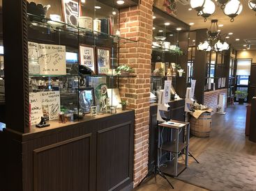 ＼長野県1号店／
ちょっと”特別”を感じながら♪
落ち着いた時間が流れる居心地バツグンの環境◎