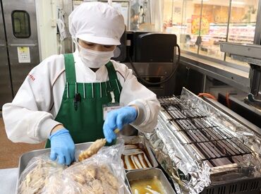 お客様や他の社員から感謝の言葉をいただく機会も多く、
日々やりがいを感じながら働けますよ！
和気あいあいとした職場♪