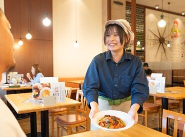 ポポラマーマ　みらい長崎ココウォーク店【2104】 全国展開の「ポポラマーマ」で活躍しませんか？
接客方法などイチから研修でお伝えします！