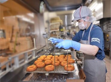 週1日/1日3h～OKなので、
自分のライフスタイルに合わせて働けますよ♪
学校や副業、家事などの両立にオススメ★